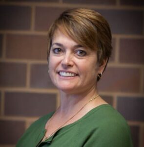 Headshot of Cathy Kraemer