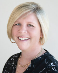 headshot of Amy Heath, program manager for the University of Wisconsin School of Radiation Therapy